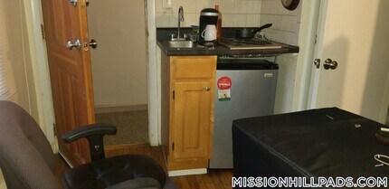 51 S Huntington Ave in Boston, MA - Building Photo - Building Photo
