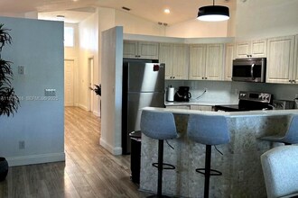 13221 SW 53rd St in Miramar, FL - Building Photo - Building Photo