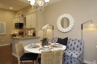5998 Memorial Dr in Houston, TX - Building Photo