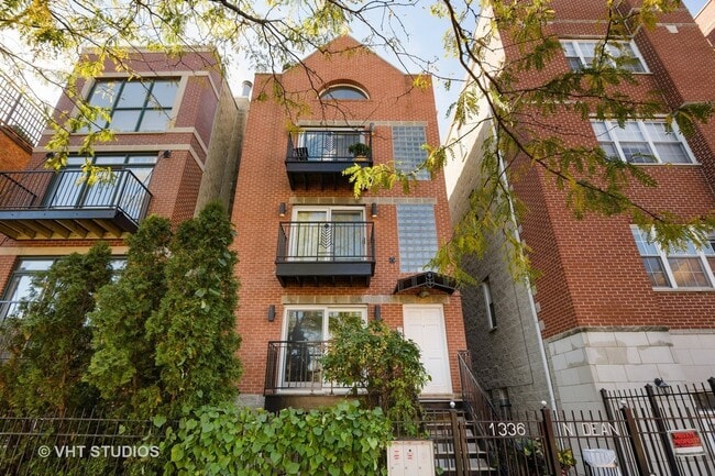 property at 1336 N Dean St