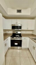 10150 SW 88th St, Unit 106 in Miami, FL - Building Photo - Building Photo