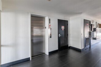 2881 NE 32nd St in Fort Lauderdale, FL - Building Photo - Building Photo