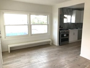 1819 N Alvarado St in Los Angeles, CA - Building Photo - Building Photo