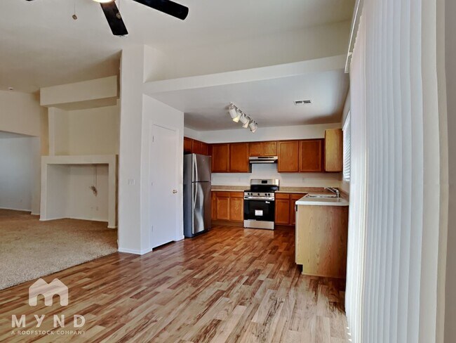 13617 W Peck Ct in Litchfield Park, AZ - Building Photo - Building Photo