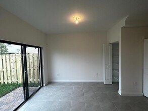 11785 SW 245 Ter, Unit Listing Unit #2 (1 bed) in Homestead, FL - Building Photo - Building Photo