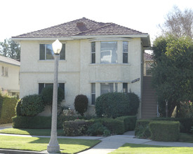 3364-3370 Rowena in Los Angeles, CA - Building Photo - Building Photo