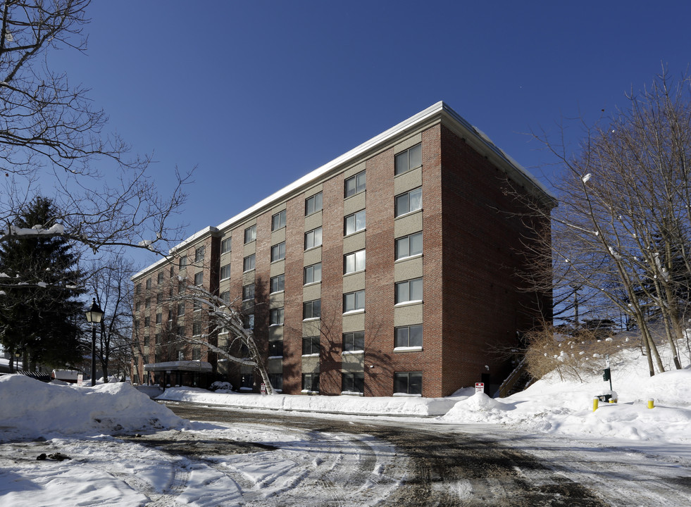 Washington House Apartments in Bath, ME - Foto de edificio