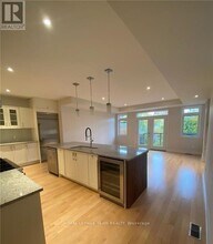 289 Kirchoffer Ave in Ottawa, ON - Building Photo - Building Photo