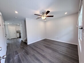 4541 Cambria St in Jacksonville, FL - Building Photo - Building Photo