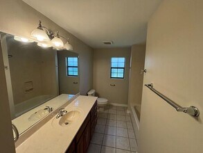 6 Pinehurst Dr in Shalimar, FL - Building Photo - Building Photo