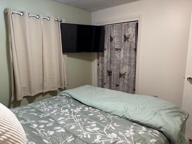 1501 Route 123 N in Stoddard, NH - Foto de edificio - Building Photo