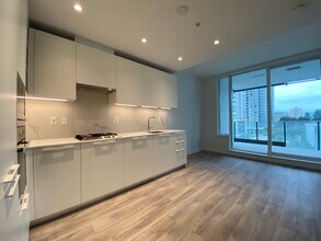 6699 Dunblane Av in Burnaby, BC - Building Photo - Building Photo