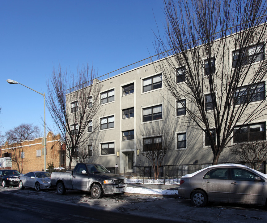 1520 Independence Ave SE in Washington, DC - Foto de edificio