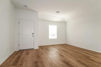 3916 Olivia St in Mustang, OK - Building Photo - Building Photo