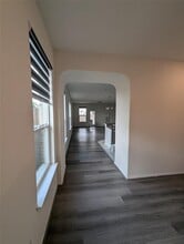 612 Ayinger Ln in Austin, TX - Building Photo - Building Photo