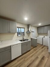 519 E Ridgecrest Blvd in Ridgecrest, CA - Foto de edificio - Building Photo