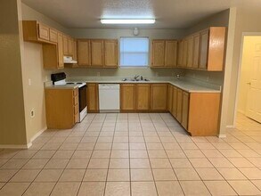 4422 Bobbie Ann Dr in Granbury, TX - Building Photo - Building Photo