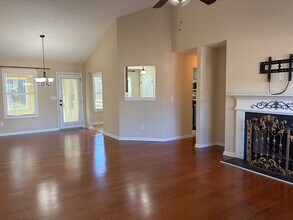 28 Butler Park Ct in Dallas, GA - Building Photo - Building Photo