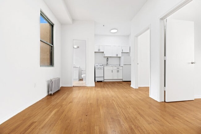 247 W 63rd St, Unit PHE