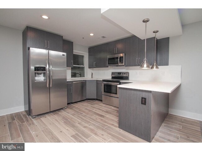 property at 2564 Frankford Ave