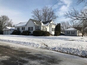 503 NE 3rd St in Eagle Grove, IA - Building Photo - Building Photo