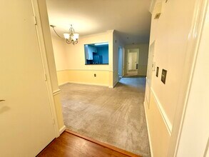 15303 Diamond Cove Terrace in Rockville, MD - Building Photo - Building Photo