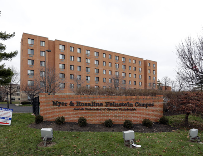 Miriam & Robert M. Rieder House in Philadelphia, PA - Foto de edificio - Building Photo