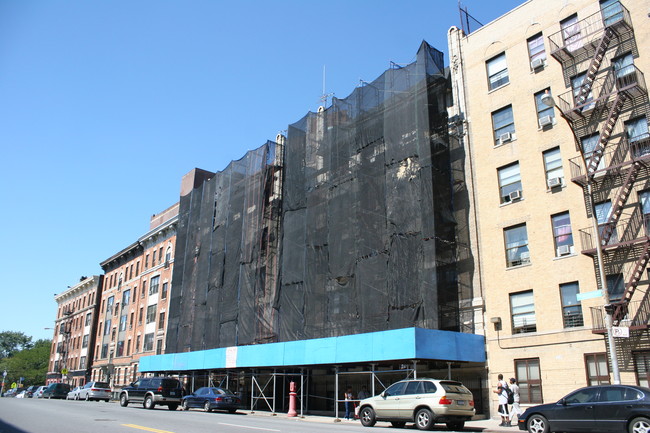 1117 Westchester Ave in Bronx, NY - Building Photo - Building Photo