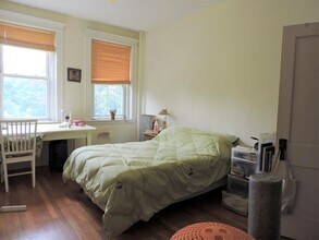78 Kirkland St, Unit 22 in Cambridge, MA - Foto de edificio - Building Photo