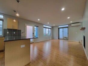 1625 23rd Ave in Seattle, WA - Building Photo - Building Photo