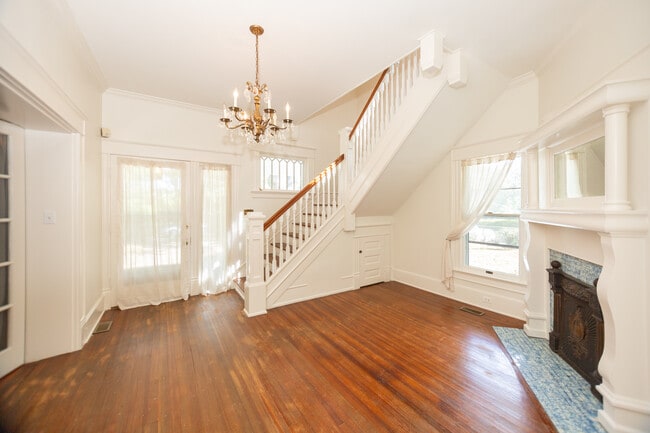 property at 1014 Shepherd St