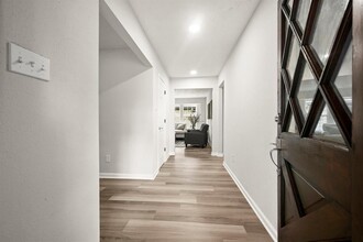 23403 Lestergate Dr in Spring, TX - Building Photo - Building Photo