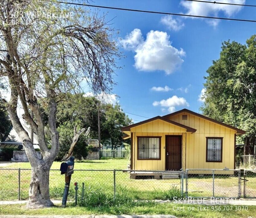 503 W Park Ave in Pharr, TX - Building Photo