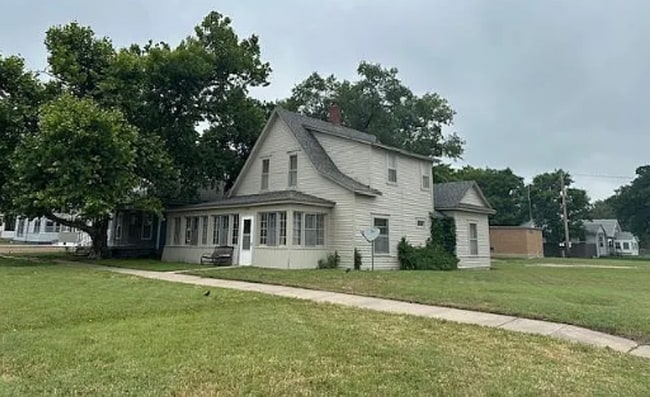 property at 2500 16th St