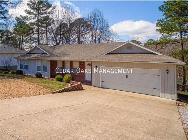 property at 8 Rivercliff Rd