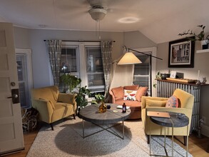 325 3rd St in Libertyville, IL - Building Photo - Building Photo