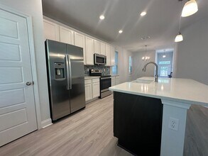 2969 Fleur Ln in Jacksonville, FL - Building Photo - Building Photo