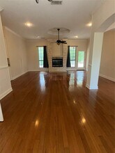 611 Rolling Green Dr in Lakeway, TX - Building Photo - Building Photo