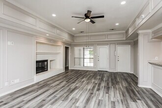 608 Wisterglen Dr in Desoto, TX - Foto de edificio - Building Photo