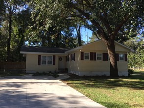 Greenbriar Apartments in Tallahassee, FL - Building Photo - Building Photo