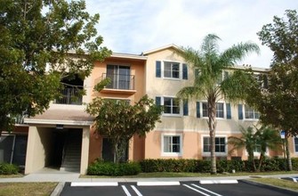 Bonita Pointe in Florida City, FL - Building Photo - Building Photo