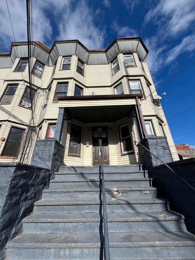 485 Mercer St, Unit 3L