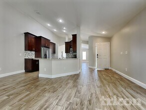 3010 Clover Blossom Cir, Unit D212 in Land O Lakes, FL - Building Photo - Building Photo