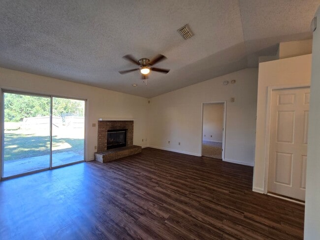 7879 Georgia Jack Dr N in Jacksonville, FL - Building Photo - Building Photo