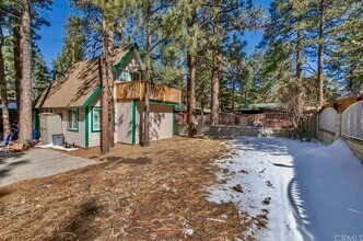 336 W Sherwood in Big Bear, CA - Building Photo - Building Photo