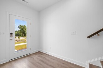 2910 Kempthorne Rd in Cary, NC - Building Photo - Building Photo