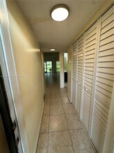 10330 NW 8th St in Pembroke Pines, FL - Building Photo - Building Photo