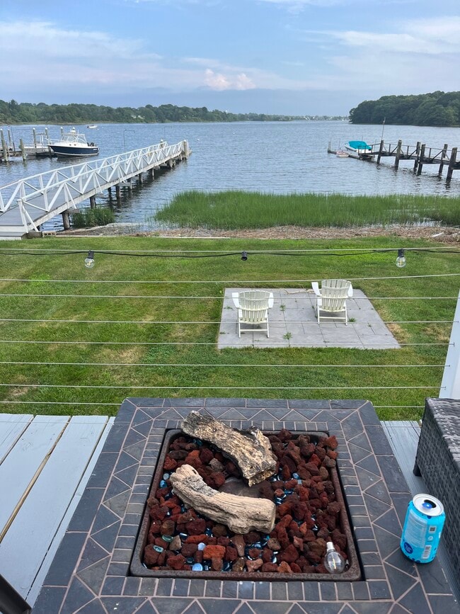 property at 46 Flintstone Rd