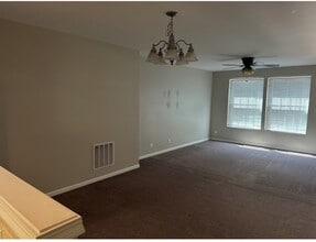 434 Valentine Way in Oswego, IL - Building Photo - Building Photo