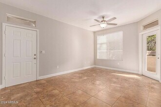 3830 E Lakewood Pkwy W in Phoenix, AZ - Building Photo - Building Photo